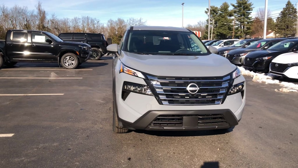 New 2026 Nissan Rogue SV SUV