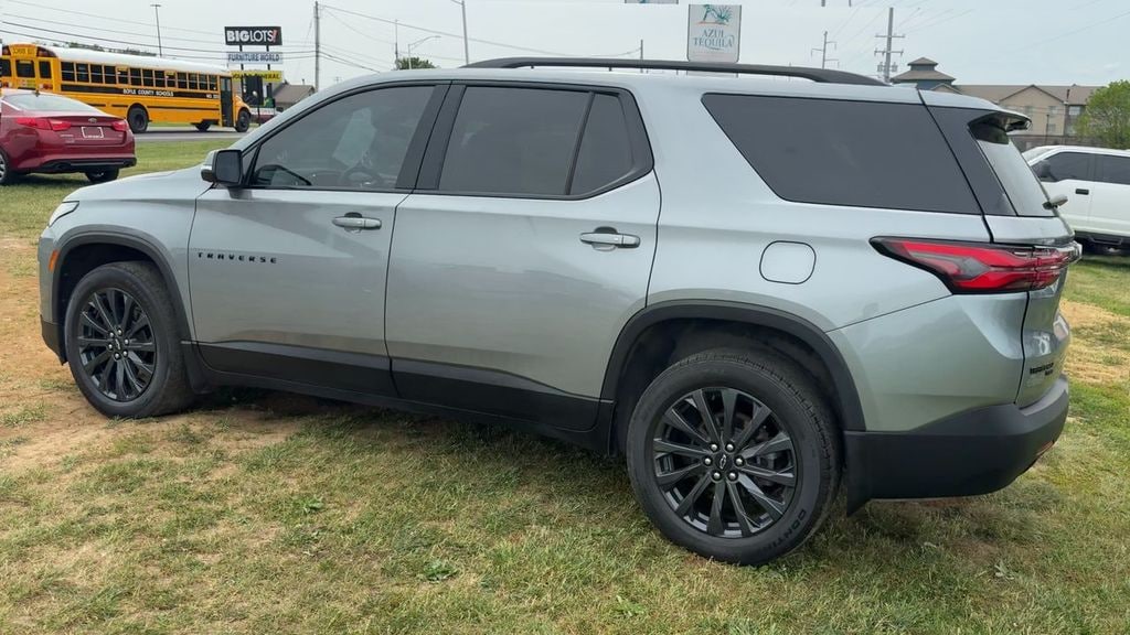 Used 2023 Chevrolet Traverse RS SUV