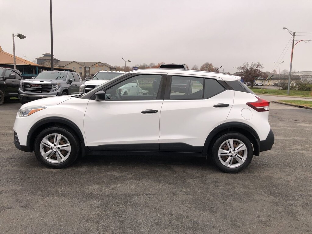 Used 2020 Nissan Kicks S SUV