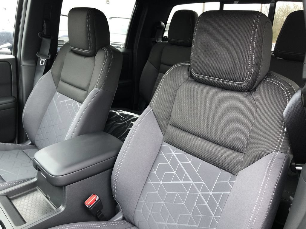 2026 Nissan Frontier SV - Photo 21