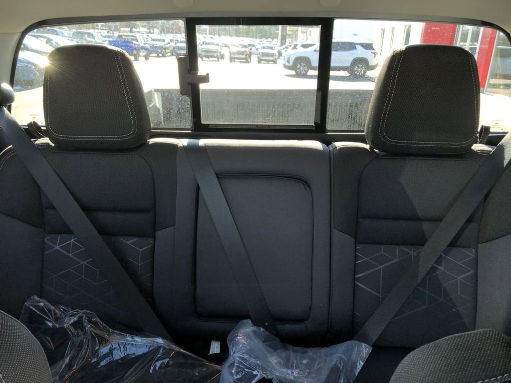 2026 Nissan Frontier SV - Photo 19