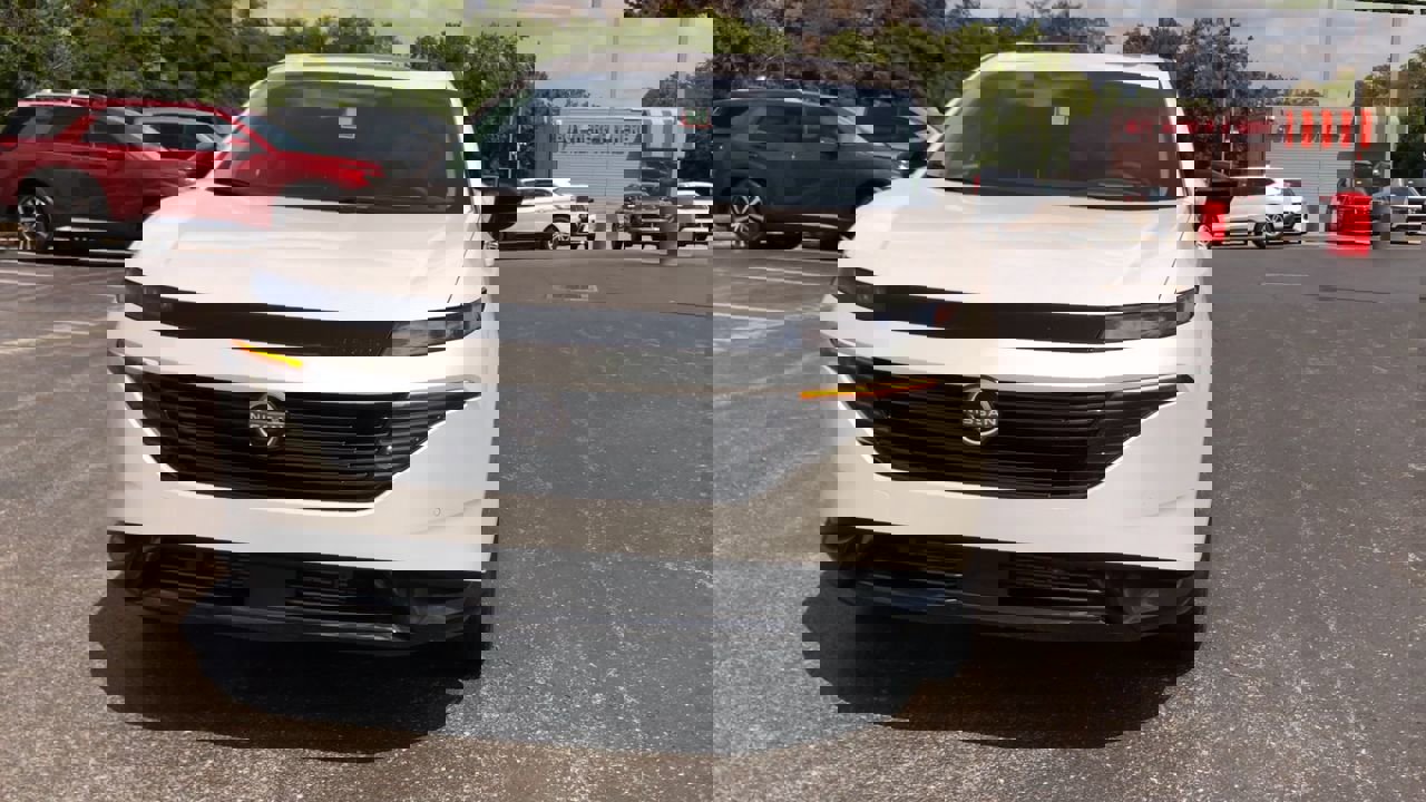 2025 Nissan Murano Platinum photo 3