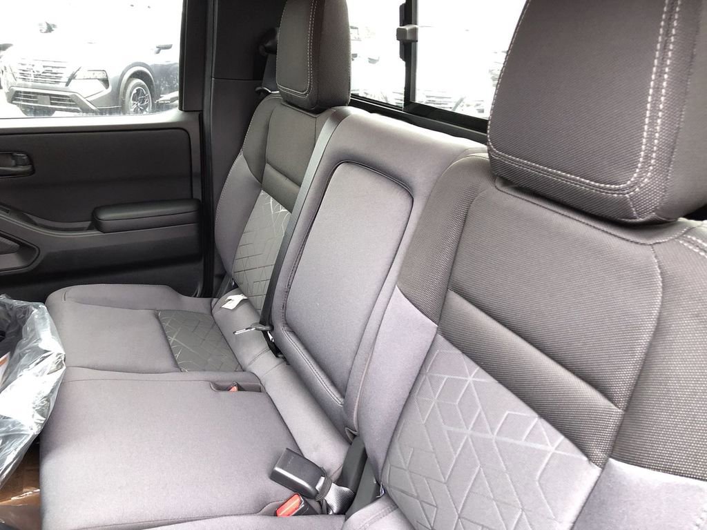 2026 Nissan Frontier SV - Photo 19