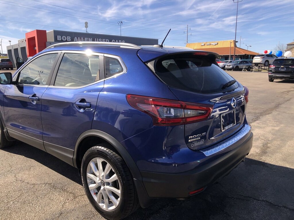 Used 2022 Nissan Rogue Sport SV SUV