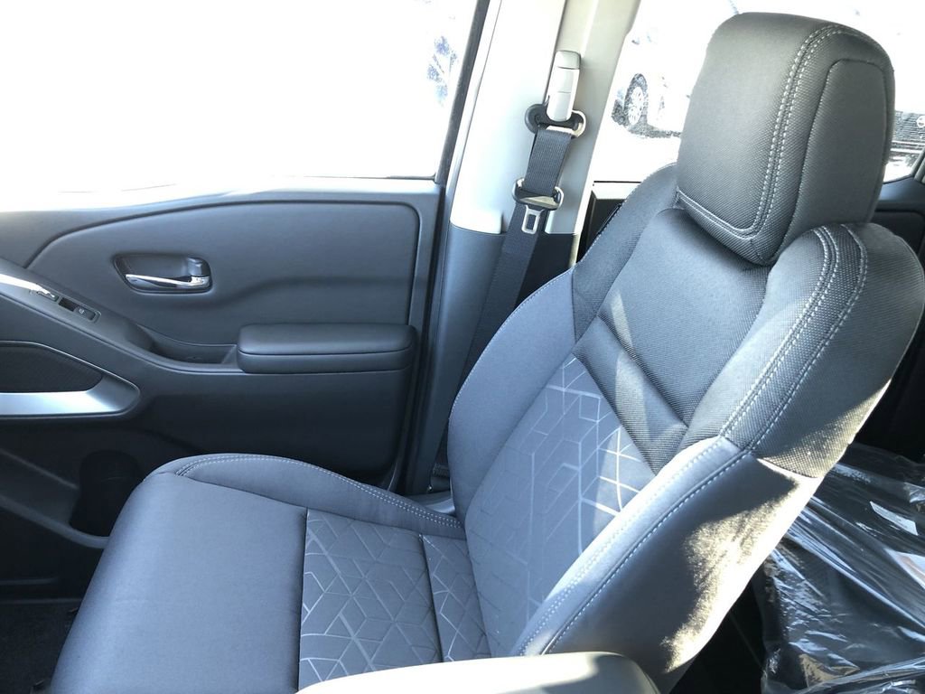 2026 Nissan Frontier SV - Photo 30
