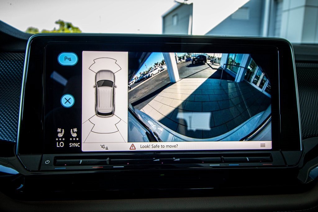 New 2026 Volkswagen Atlas Cross Sport 2.0T SEL R-Line Black SUV