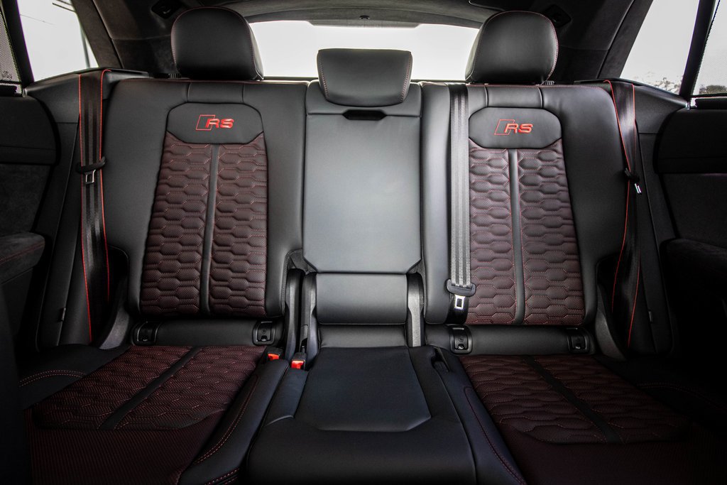 2025 Audi RS Q8 Base - Photo 59