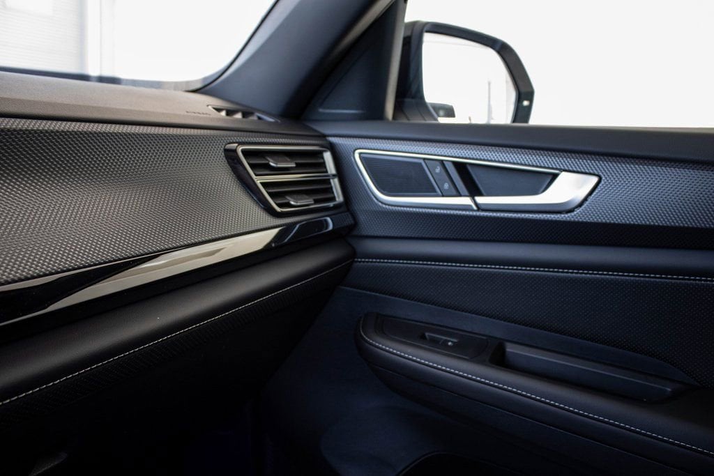 2025 Volkswagen Atlas Cross Sport SEL R-LINE - Photo 47