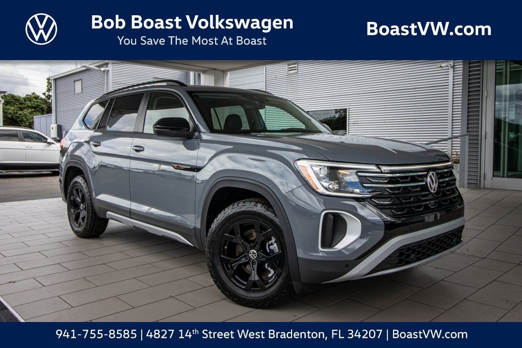 Certified 2025 Volkswagen Atlas 2.0T Peak Edition SUV