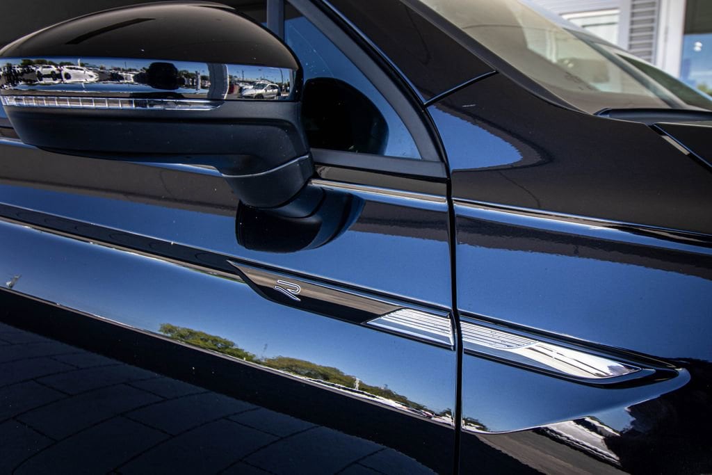 Certified 2023 Volkswagen Tiguan 2.0T SE R-Line Black SUV