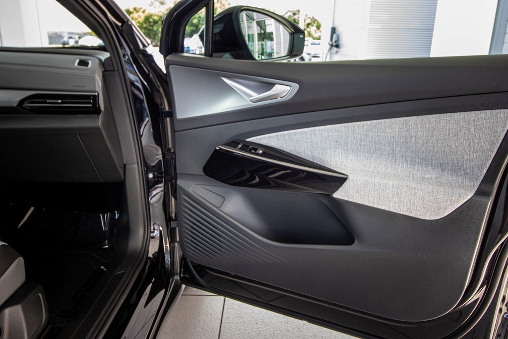 2025 Volkswagen ID.4 PRO - Photo 39