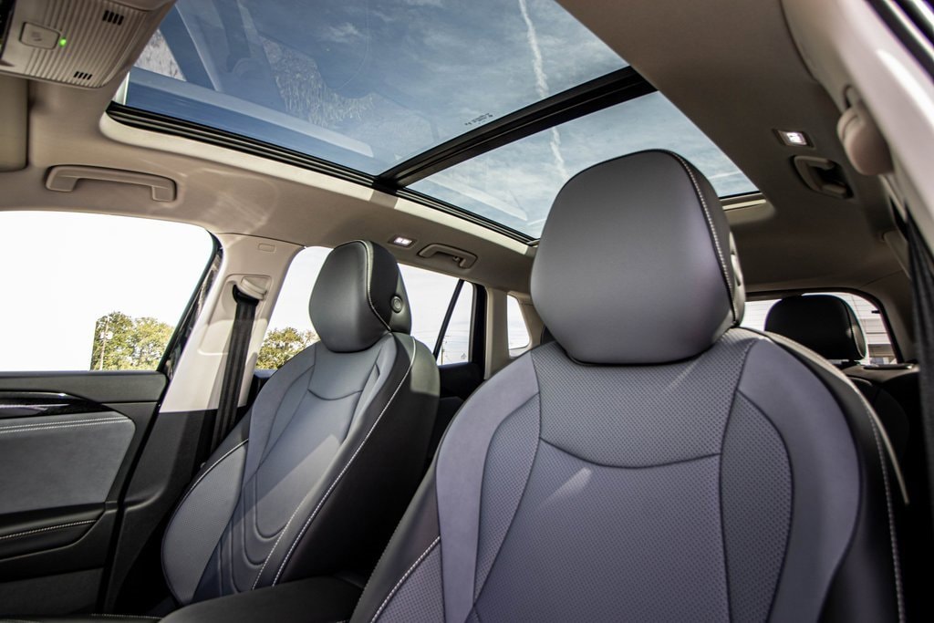 New 2026 Volkswagen Tiguan 2.0T SE SUV