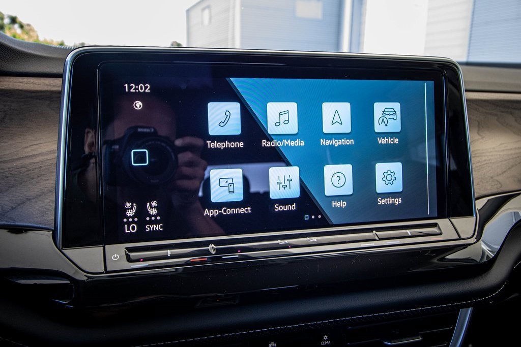 New 2026 Volkswagen Atlas 2.0T SE SUV