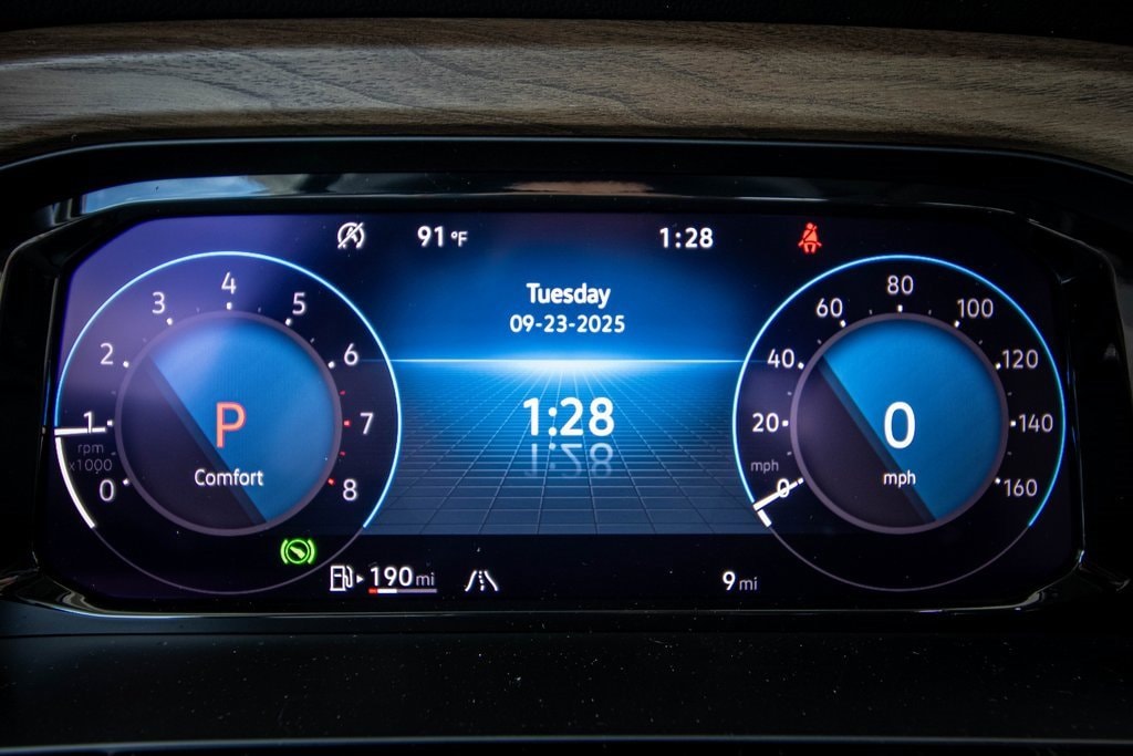 New 2026 Volkswagen Atlas 2.0T SE w/Technology SUV