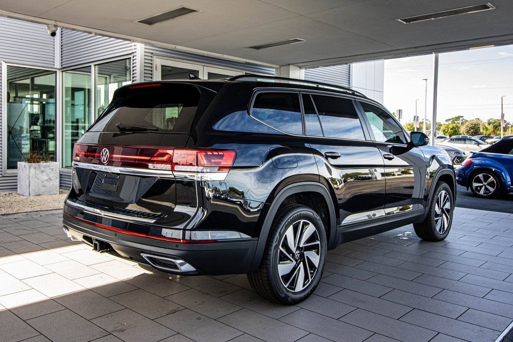 2026 Volkswagen Atlas SE w/Tech - Photo 19