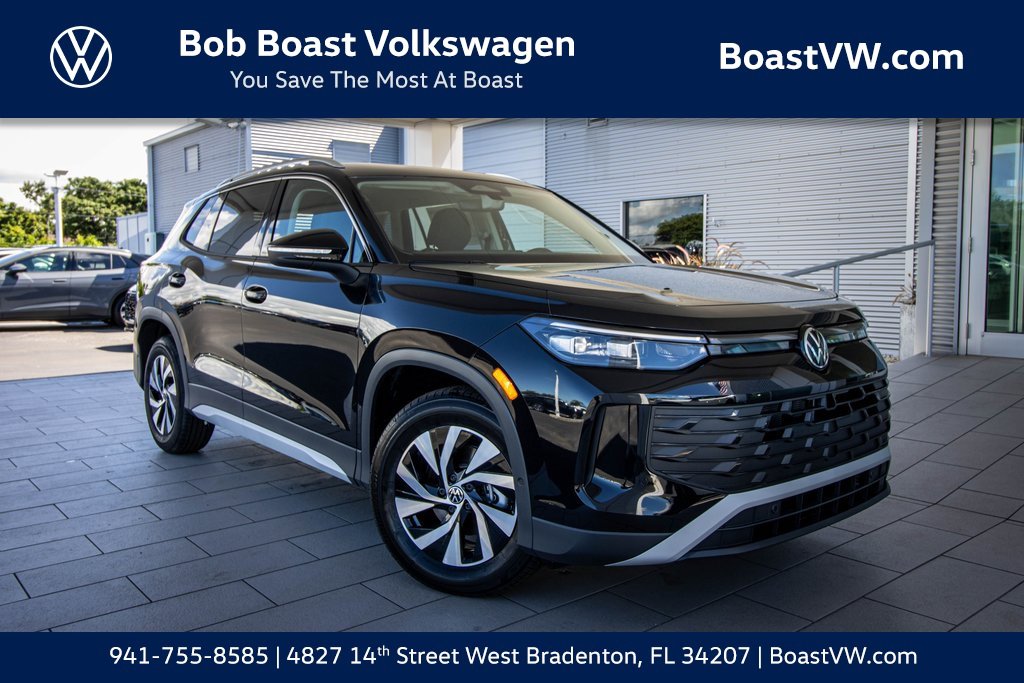 2025 Volkswagen Tiguan S's photo
