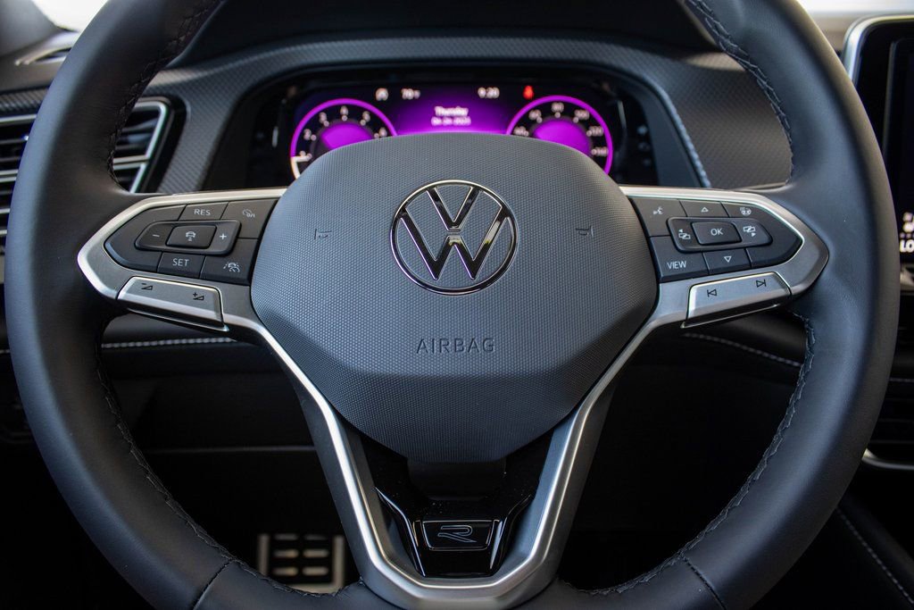 2025 Volkswagen Atlas Cross Sport SEL R-LINE - Photo 36