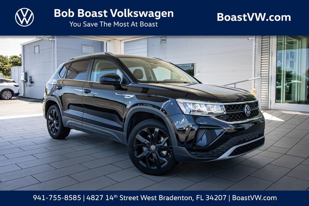 Used 2022 Volkswagen Taos 1.5T SE SUV