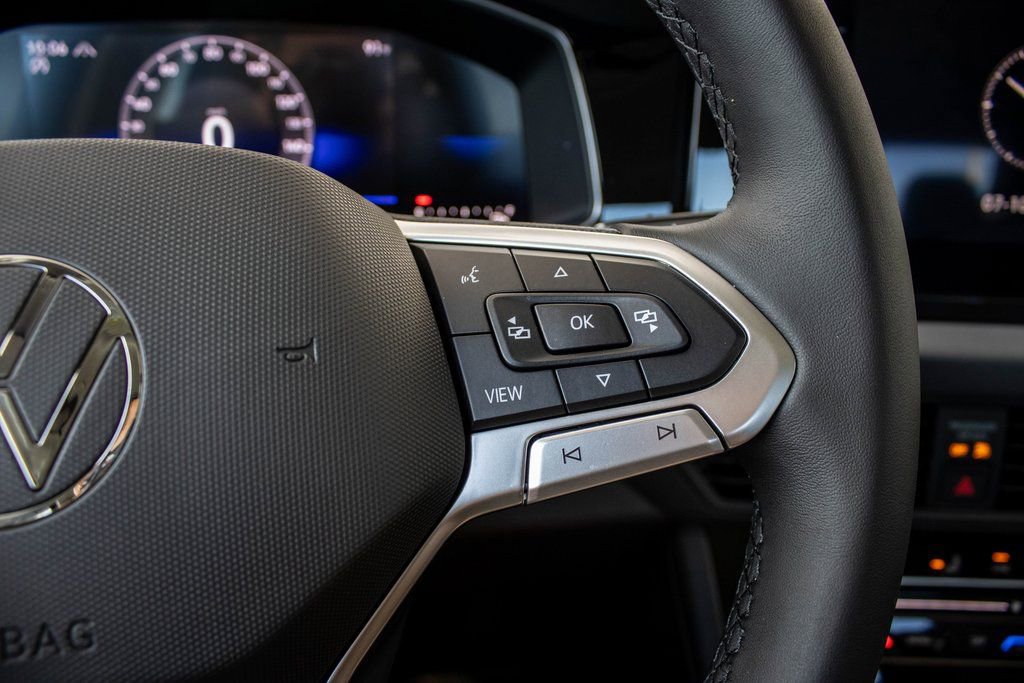 2025 Volkswagen Jetta SE - Photo 34