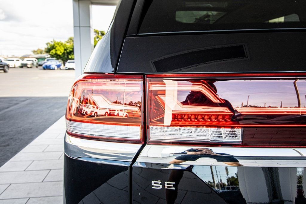 2026 Volkswagen Atlas SE w/Tech - Photo 14