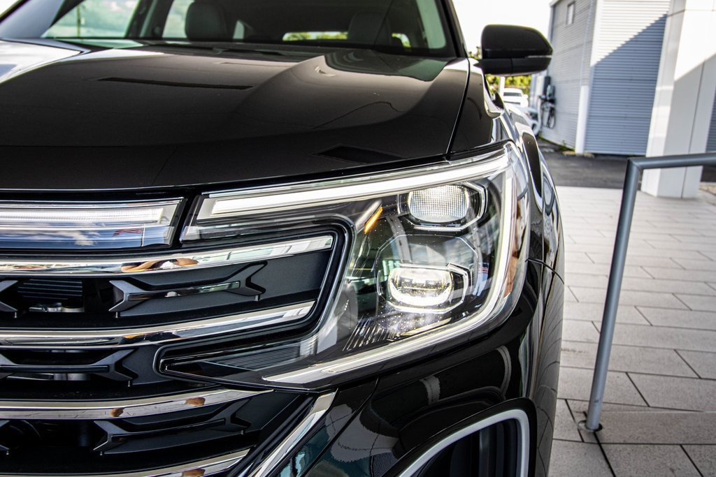 2026 Volkswagen Atlas SE w/Tech - Photo 10