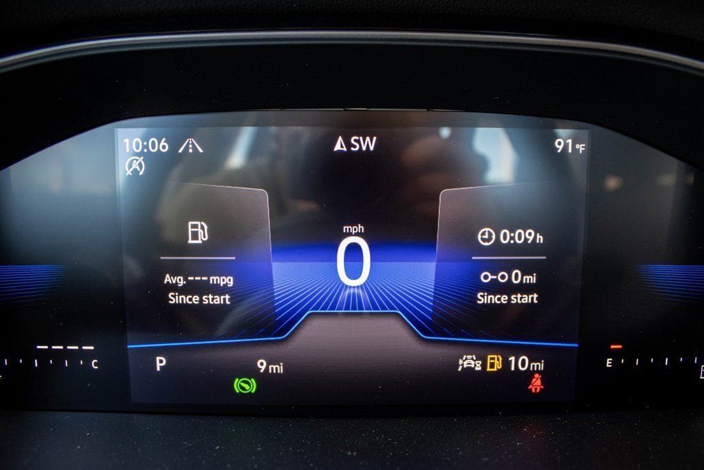 2025 Volkswagen Jetta SE - Photo 36