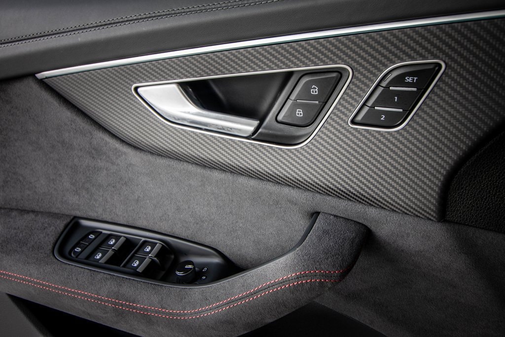 2025 Audi RS Q8 Base - Photo 25