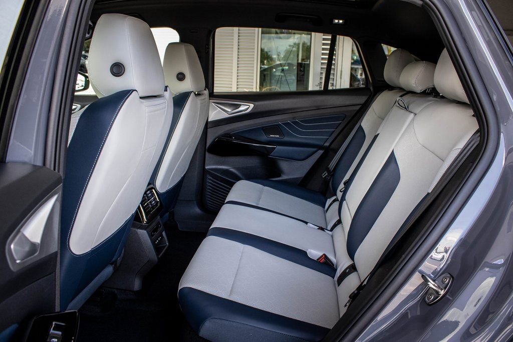 2025 Volkswagen ID.4 PRO S PLUS - Photo 47