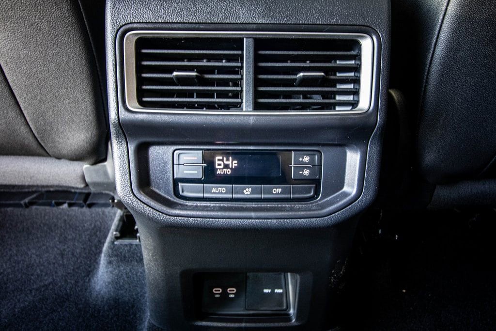 2026 Volkswagen Atlas SE w/Tech - Photo 47