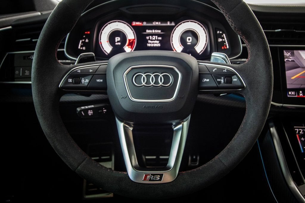 2025 Audi RS Q8 Base - Photo 40