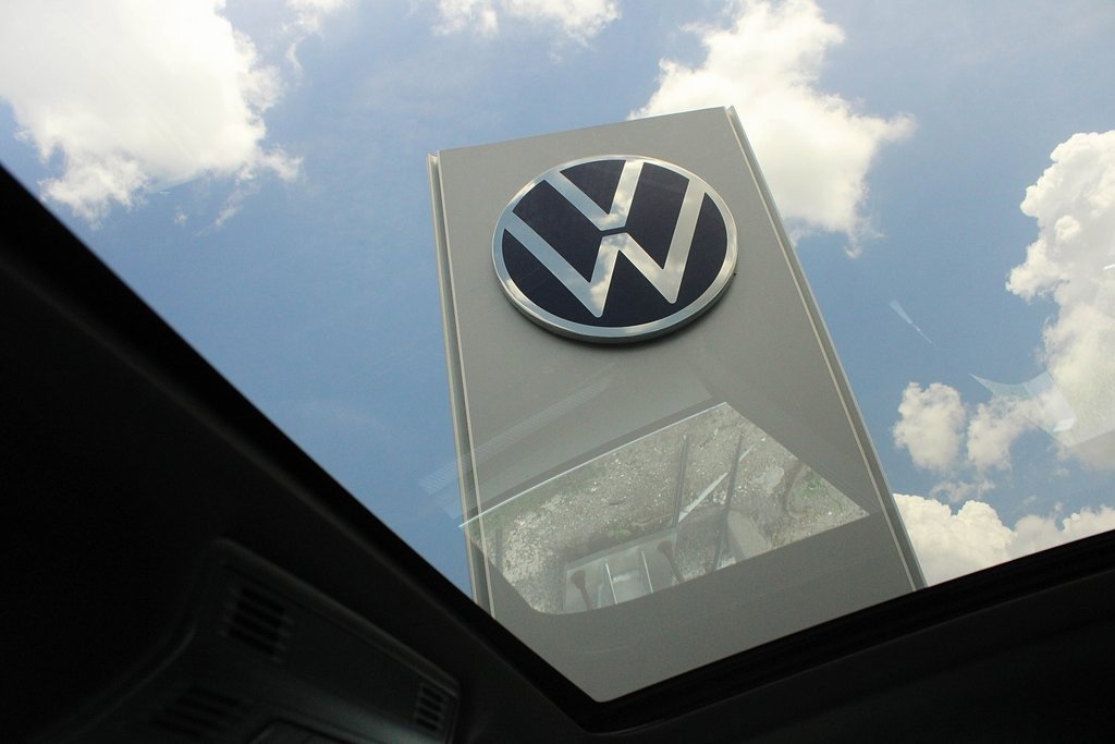 Used 2023 Volkswagen Arteon 2.0T SEL Premium R-Line Sedan