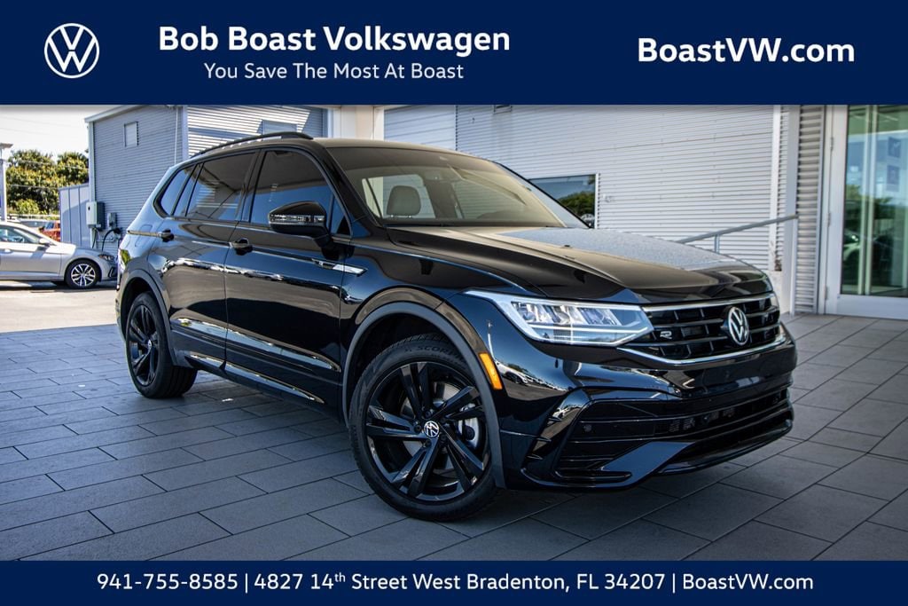 2023 Volkswagen Tiguan SE R-LINE BLACK