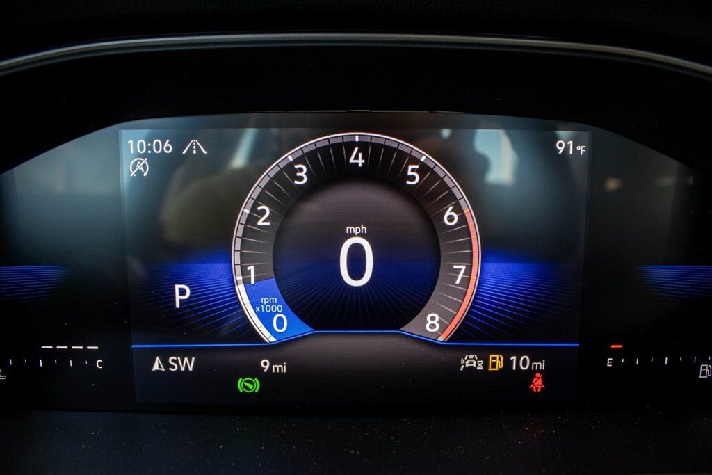 2025 Volkswagen Jetta SE - Photo 2