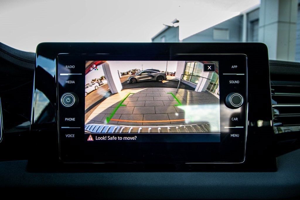 New 2026 Volkswagen Jetta SE Sedan