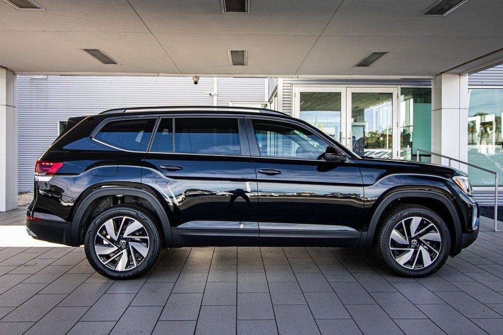 2026 Volkswagen Atlas SE w/Tech - Photo 20