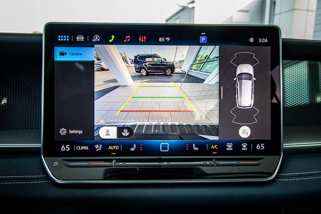 New 2026 Volkswagen Tiguan SE SUV