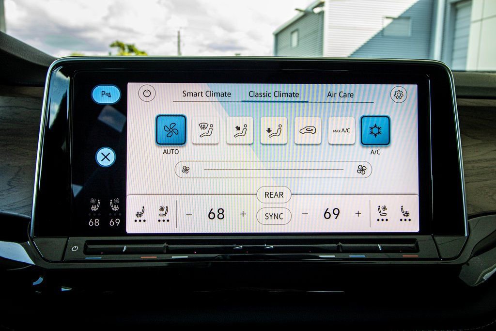 2026 Volkswagen Atlas SE w/Tech - Photo 5