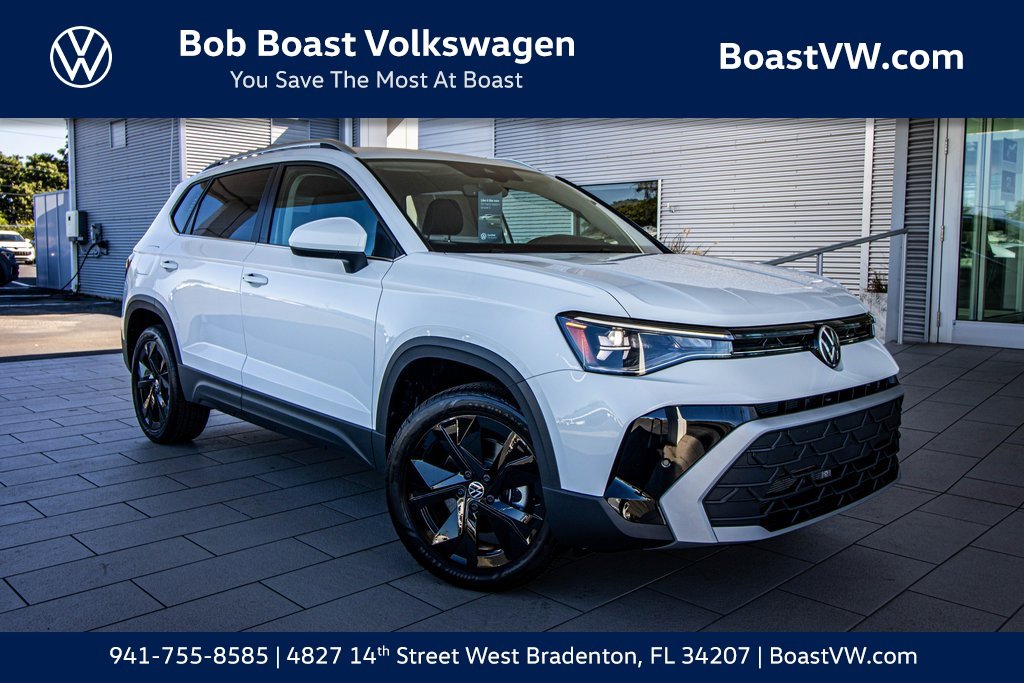 2025 Volkswagen Taos SE's photo