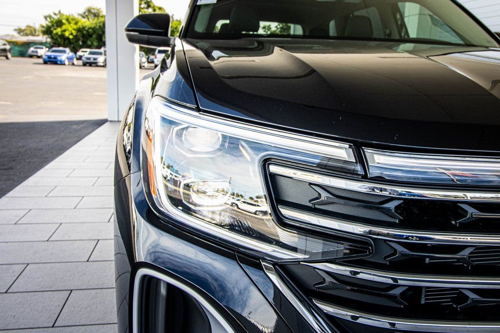 2026 Volkswagen Atlas SE w/Tech - Photo 7