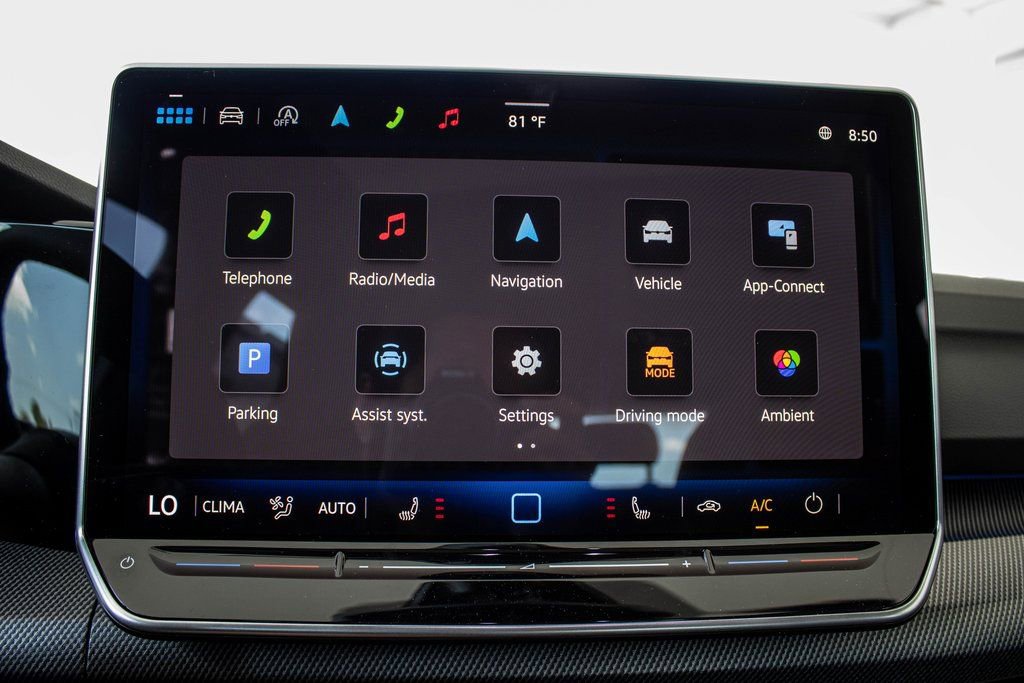 2025 Volkswagen Golf GTI SE - Photo 40