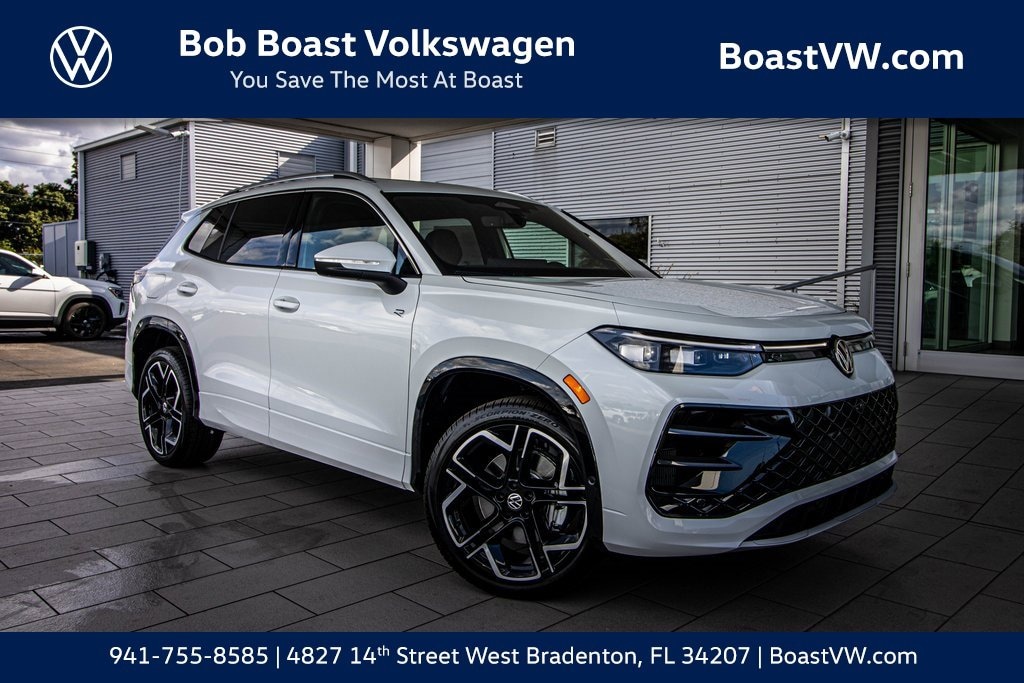 New 2026 Volkswagen Tiguan SEL R-Line Turbo SUV