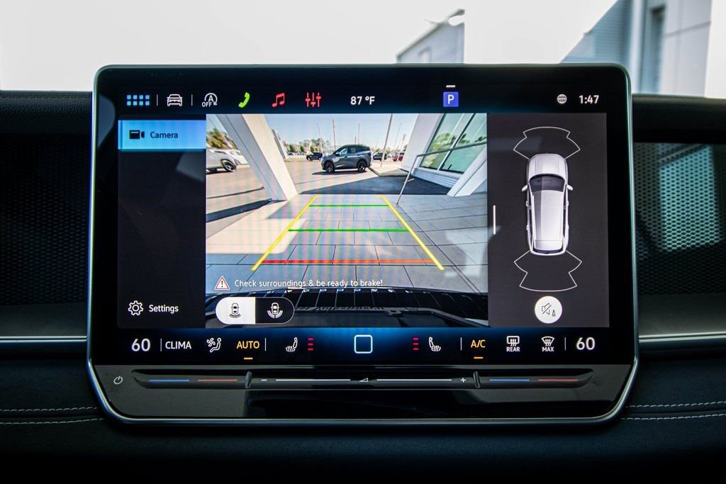 New 2026 Volkswagen Tiguan SE R-Line Black SUV