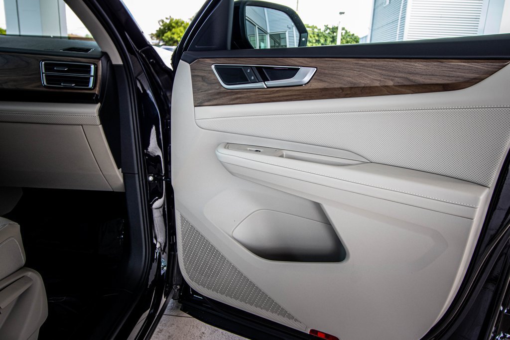2026 Volkswagen Atlas SE - Photo 42