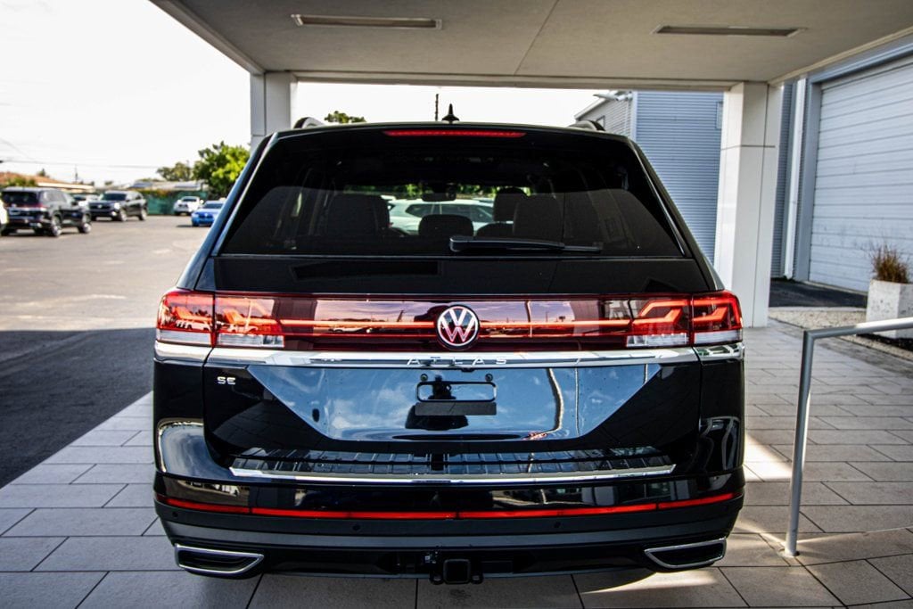 2026 Volkswagen Atlas SE w/Tech - Photo 15