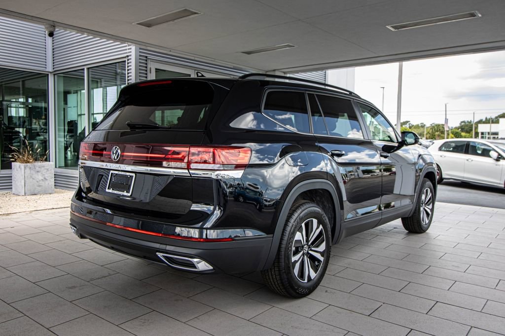 New 2026 Volkswagen Atlas 2.0T SE SUV