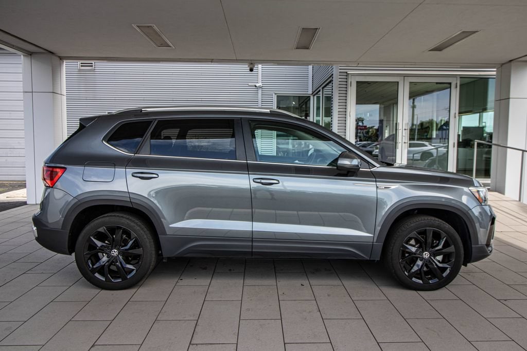 Certified 2023 Volkswagen Taos 1.5T SE SUV
