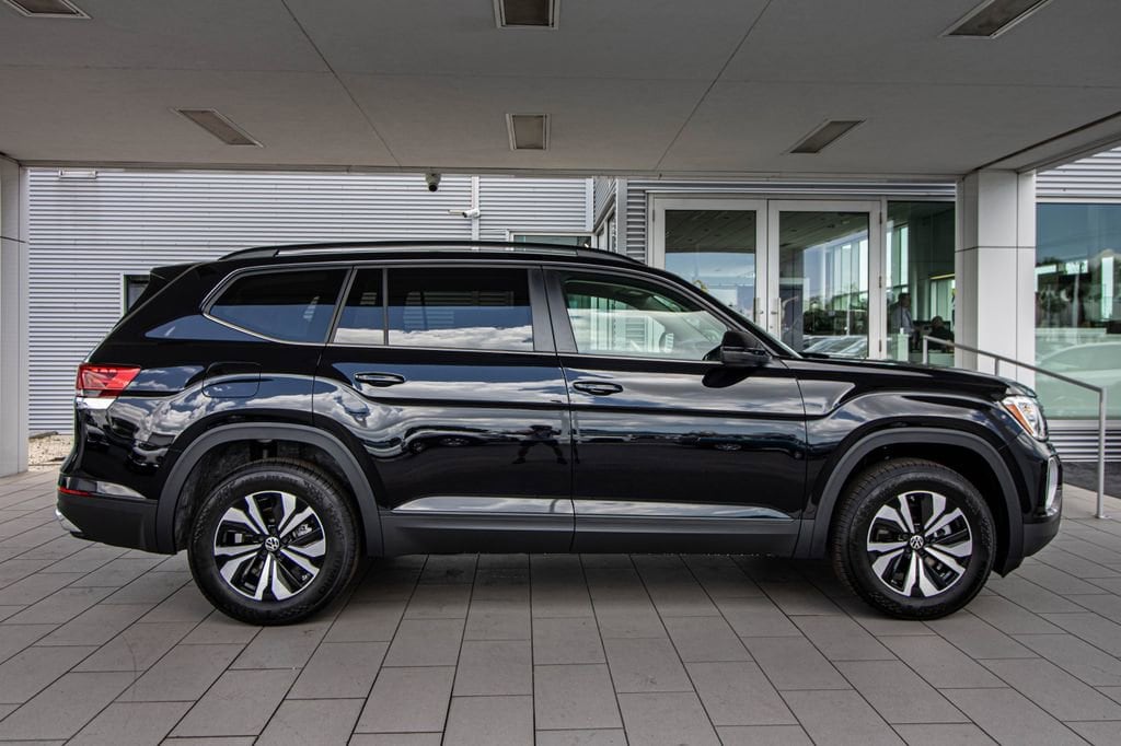 New 2026 Volkswagen Atlas 2.0T SE SUV