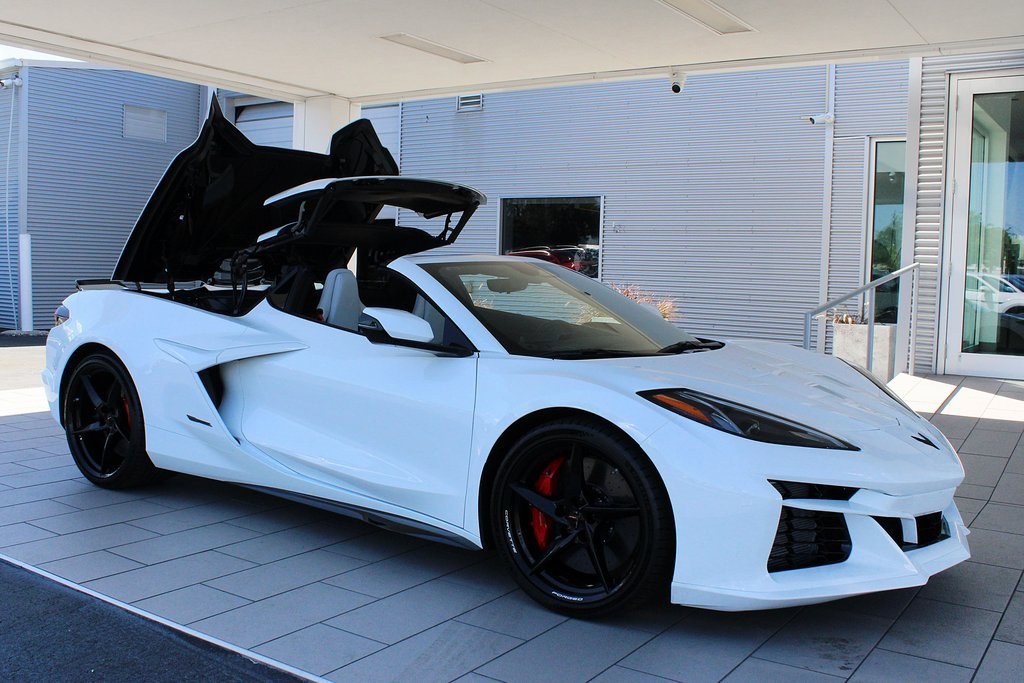 Used 2025 Chevrolet Corvette 1LZ with VIN 1G1YK3D47S5500683 for sale in Bradenton, FL