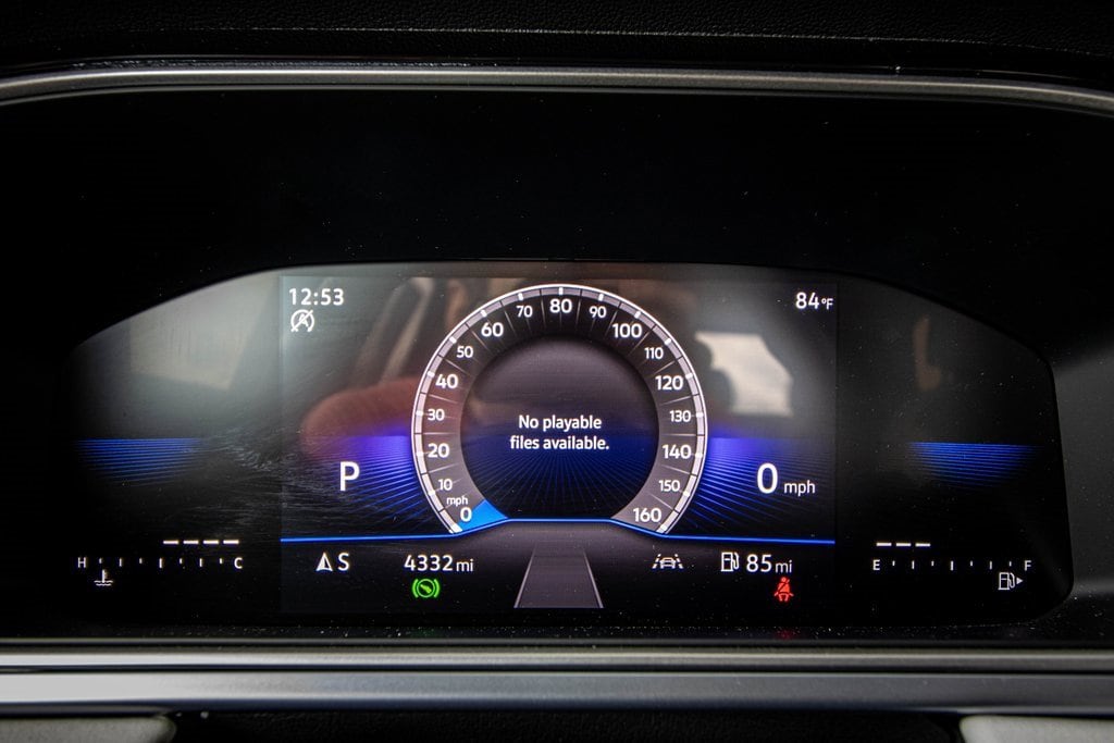 Certified 2025 Volkswagen Taos 1.5T SE SUV