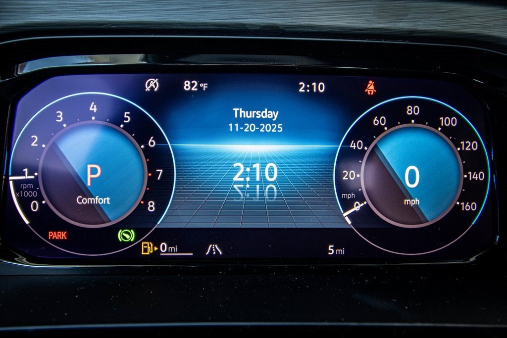 New 2026 Volkswagen Atlas Cross Sport 2.0T SE SUV